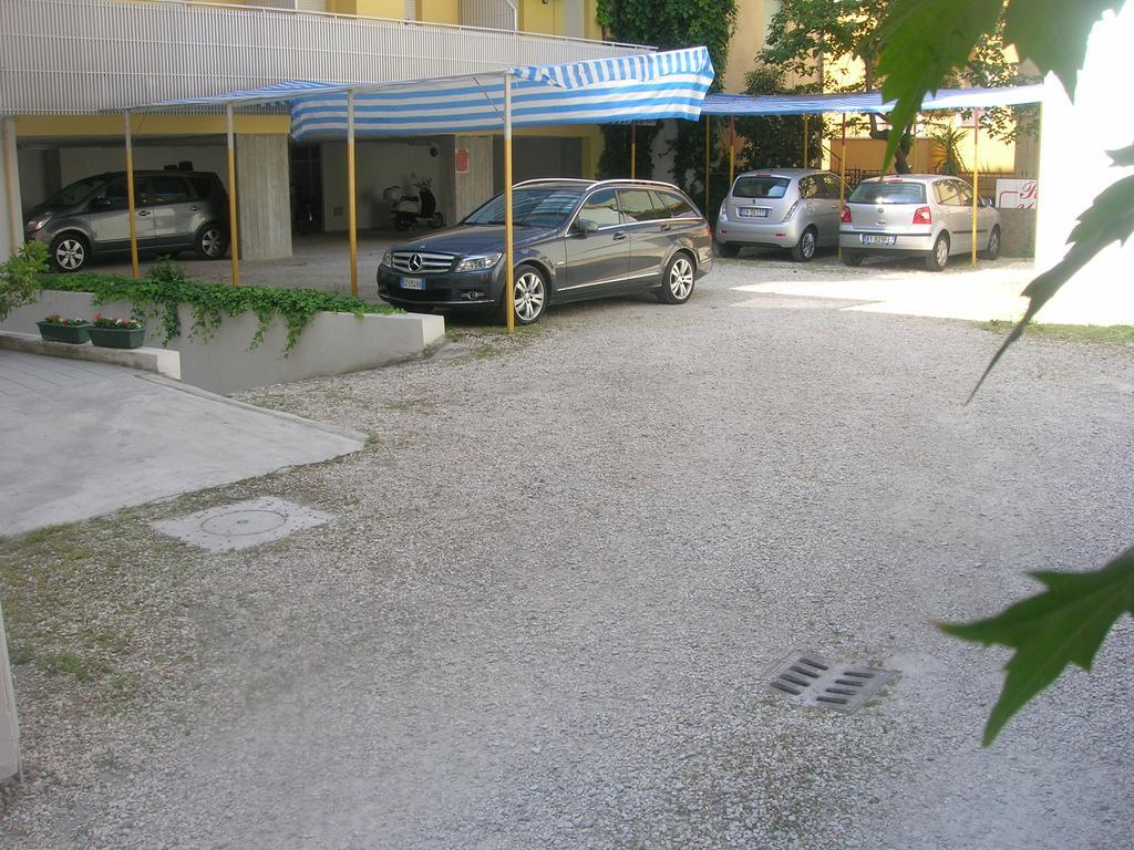 Residence Suisse Cattolica Ngoại thất bức ảnh