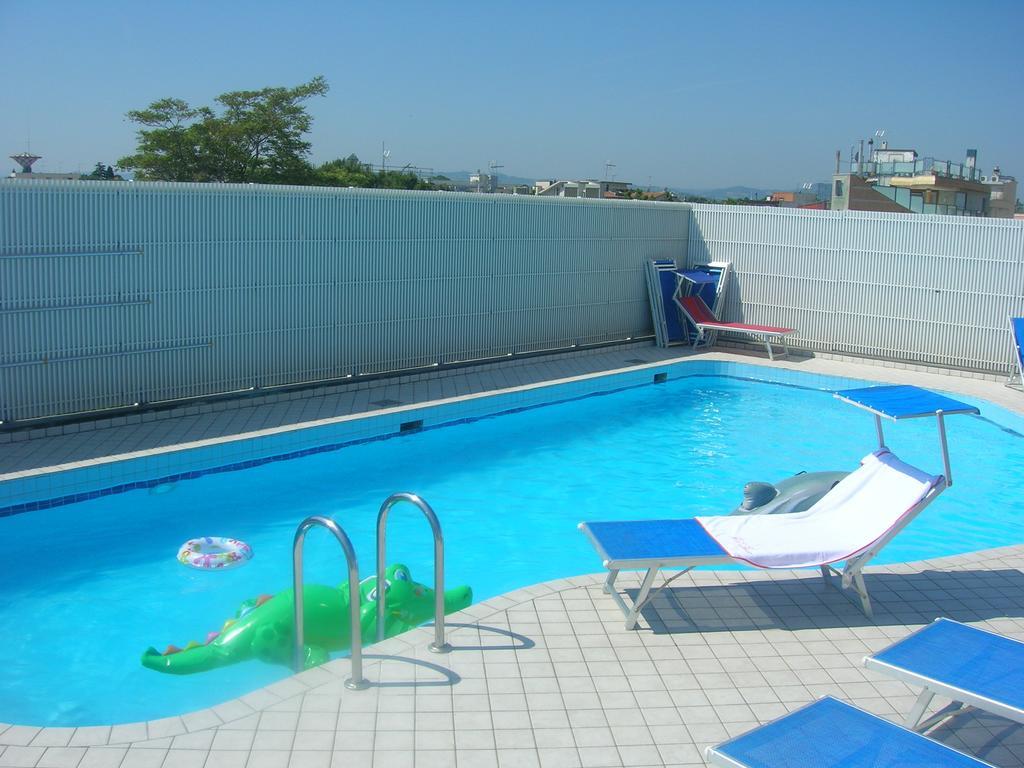Residence Suisse Cattolica Ngoại thất bức ảnh